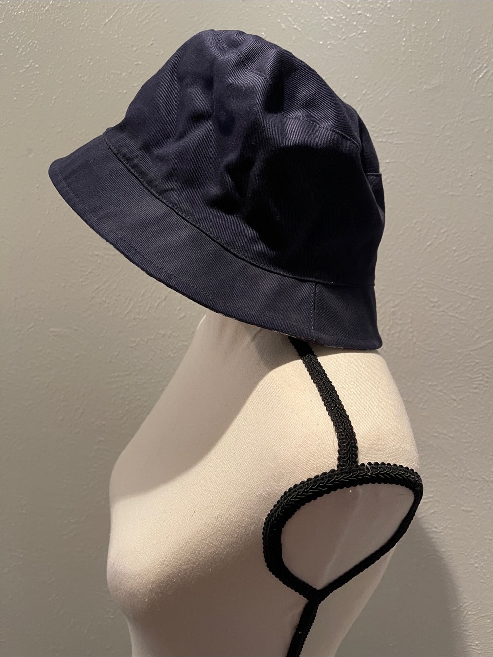 Burberry Navy, Red & White Plaid Bucket Hat - Picture 5 of 6